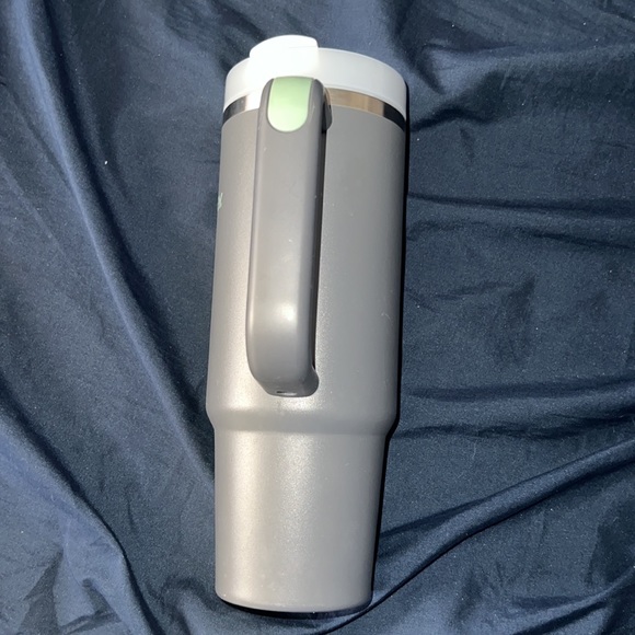 Stanley used once good condition ! - Picture 2 of 3